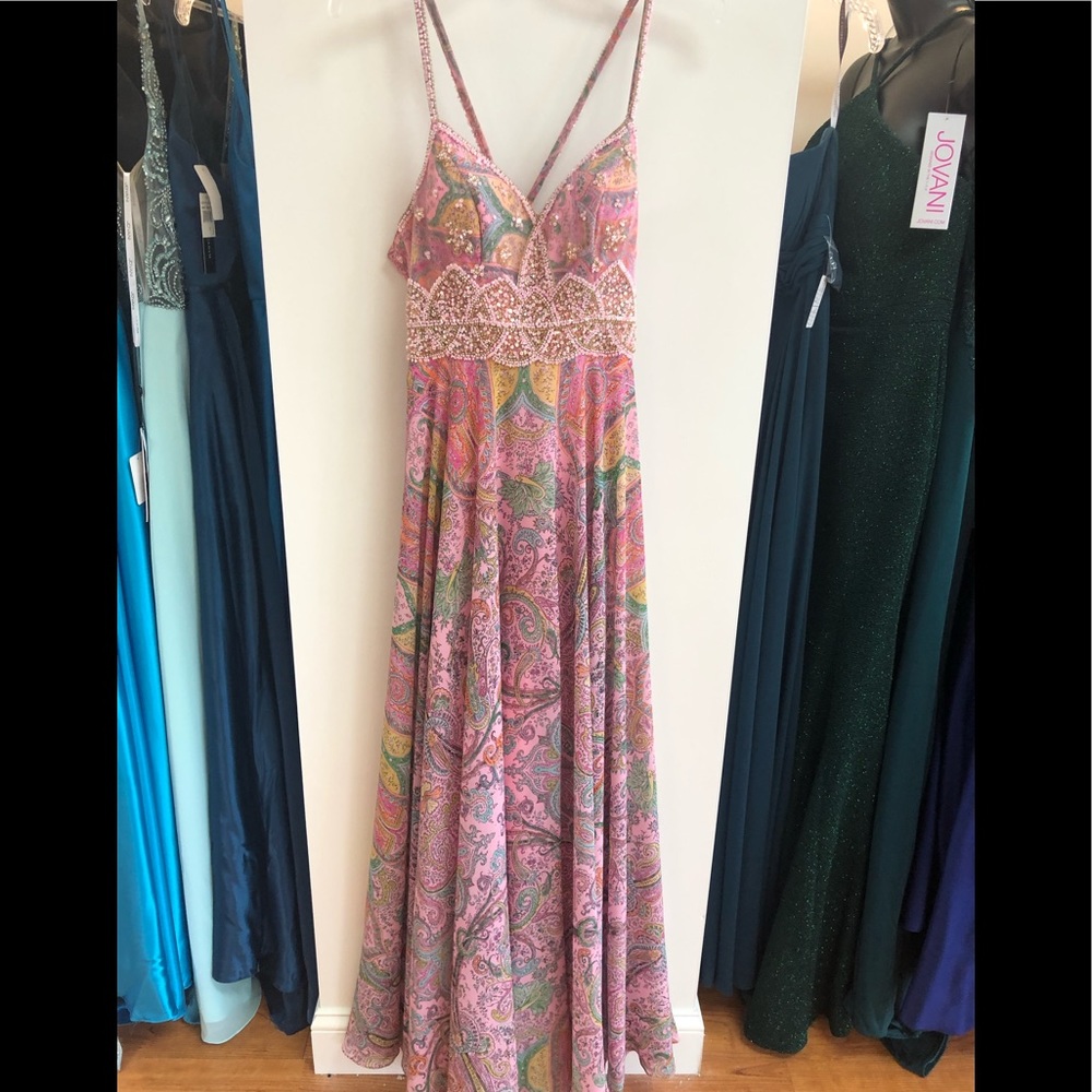 Mon Cheri Prom Dress - Picture 1 of 6
